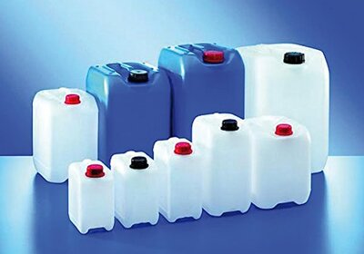 Производство канистр и бутылок для воды: особенности и требования к гигиеничности